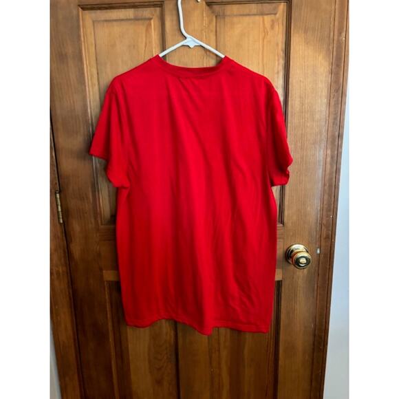 Men’s Red Polo Ralph Lauren V Neck Tee Shirt Size XL w/white emblem on front - Picture 2 of 3